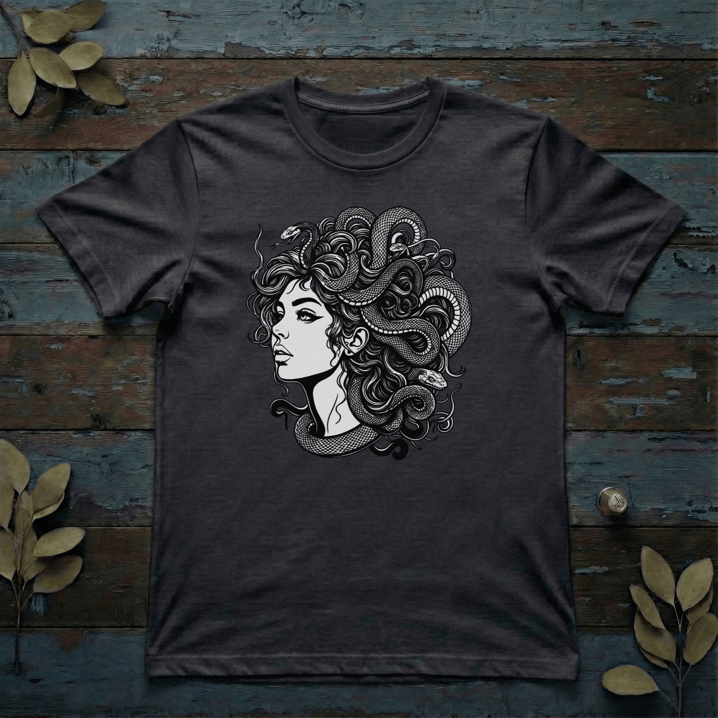 Medusa T-Shirt - The Teeze